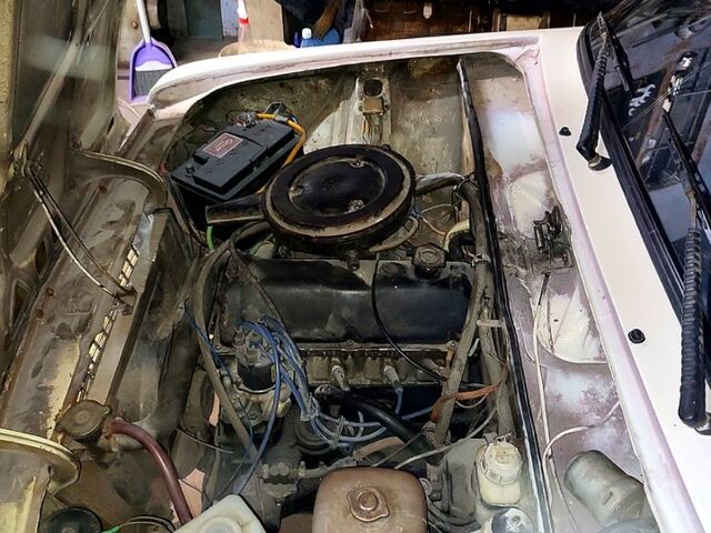 Мерседес С Класс, объемом двигателя 4.3 л и пробегом 300 тыс. км за 4900 $, фото 1 на Automoto.ua