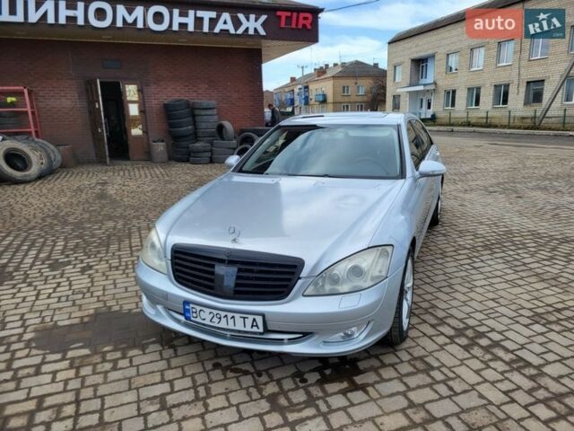 Мерседес С Класс, объемом двигателя 5.5 л и пробегом 299 тыс. км за 8200 $, фото 1 на Automoto.ua