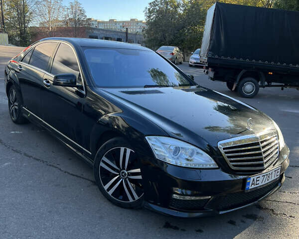 Мерседес С Класс, объемом двигателя 4.66 л и пробегом 240 тыс. км за 11800 $, фото 1 на Automoto.ua