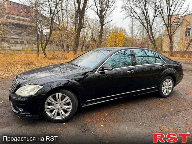 Мерседес С Клас, об'ємом двигуна 5.5 л та пробігом 196 тис. км за 14000 $, фото 1 на Automoto.ua