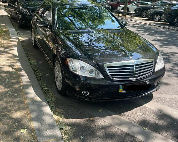 Мерседес С Класс, объемом двигателя 5.5 л и пробегом 232 тыс. км за 15827 $, фото 1 на Automoto.ua