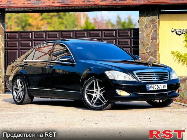 Мерседес С Класс, объемом двигателя 5.5 л и пробегом 180 тыс. км за 9700 $, фото 1 на Automoto.ua