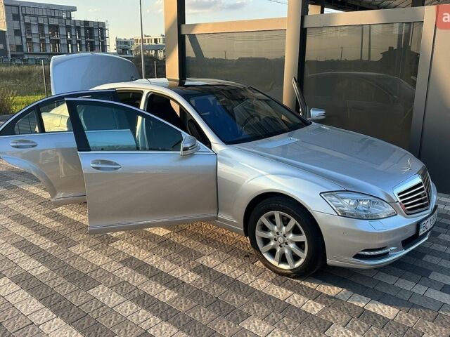 Мерседес С Клас, об'ємом двигуна 3 л та пробігом 288 тис. км за 21000 $, фото 1 на Automoto.ua