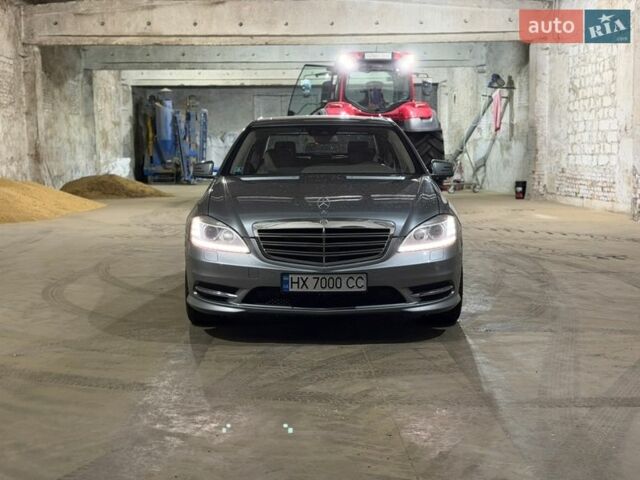 Мерседес С Клас, об'ємом двигуна 3 л та пробігом 250 тис. км за 15500 $, фото 1 на Automoto.ua