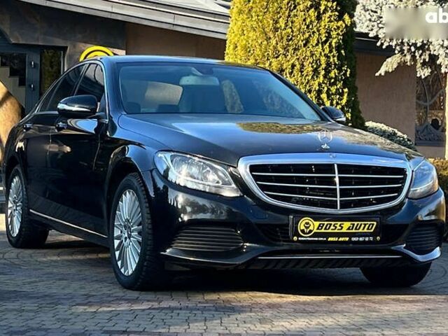 Мерседес С Класс, объемом двигателя 1.6 л и пробегом 272 тыс. км за 18999 $, фото 1 на Automoto.ua