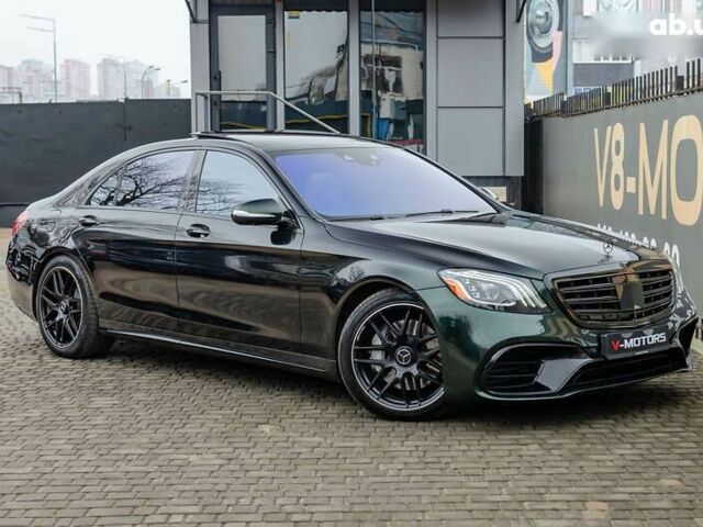 Мерседес С Класс, объемом двигателя 4 л и пробегом 120 тыс. км за 48900 $, фото 1 на Automoto.ua