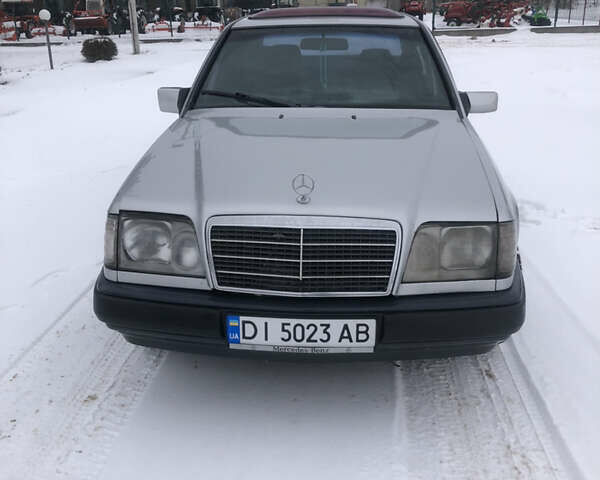 Сірий Мерседес С Клас, об'ємом двигуна 6 л та пробігом 320 тис. км за 1650 $, фото 1 на Automoto.ua