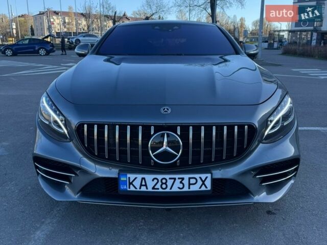 Сірий Мерседес С Клас, об'ємом двигуна 3.98 л та пробігом 43 тис. км за 84300 $, фото 1 на Automoto.ua