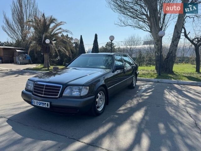 Сірий Мерседес С Клас, об'ємом двигуна 3.2 л та пробігом 194 тис. км за 10000 $, фото 1 на Automoto.ua