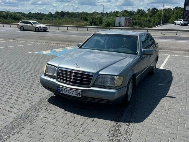 Сірий Мерседес С Клас, об'ємом двигуна 3.2 л та пробігом 456 тис. км за 4200 $, фото 1 на Automoto.ua
