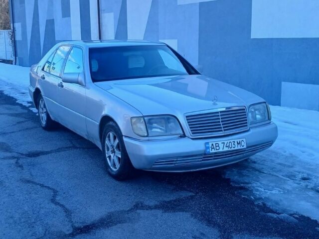 Серый Мерседес С Класс, объемом двигателя 3.4 л и пробегом 379 тыс. км за 4400 $, фото 1 на Automoto.ua