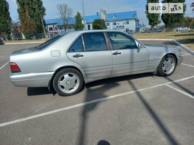 Серый Мерседес С Класс, объемом двигателя 2.8 л и пробегом 450 тыс. км за 4200 $, фото 1 на Automoto.ua