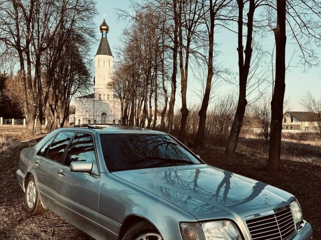 Серый Мерседес С Класс, объемом двигателя 5 л и пробегом 500 тыс. км за 5500 $, фото 1 на Automoto.ua