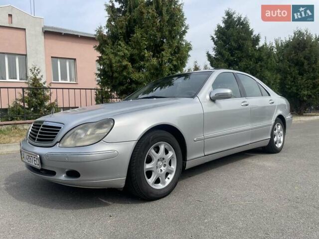 Серый Мерседес С Класс, объемом двигателя 3.2 л и пробегом 477 тыс. км за 4000 $, фото 1 на Automoto.ua