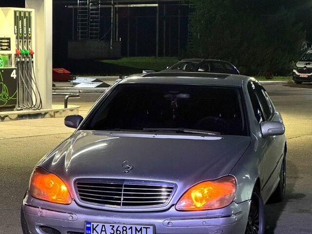 Сірий Мерседес С Клас, об'ємом двигуна 3.2 л та пробігом 0 тис. км за 4500 $, фото 1 на Automoto.ua