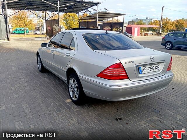 Сірий Мерседес С Клас, об'ємом двигуна 3.2 л та пробігом 415 тис. км за 5300 $, фото 1 на Automoto.ua