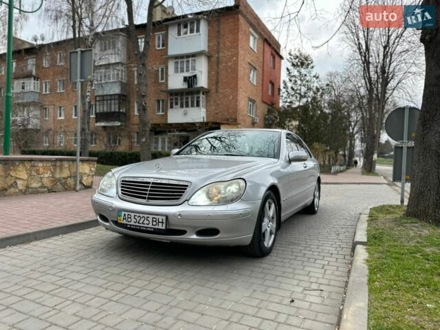 Серый Мерседес С Класс, объемом двигателя 5 л и пробегом 289 тыс. км за 7600 $, фото 1 на Automoto.ua