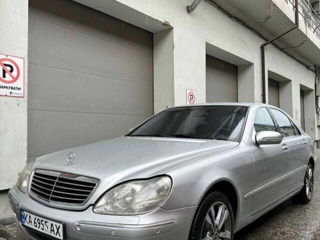Сірий Мерседес С Клас, об'ємом двигуна 5 л та пробігом 418 тис. км за 5600 $, фото 1 на Automoto.ua