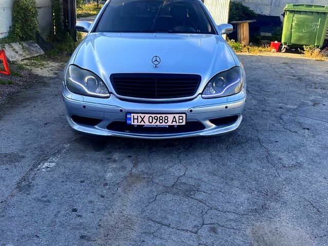 Серый Мерседес С Класс, объемом двигателя 4 л и пробегом 450 тыс. км за 5000 $, фото 1 на Automoto.ua