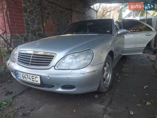 Мерседес С Класс 2001 в Полтаве на Automoto.ua Серый Мерседес С Класс, объемом двигателя 3.22 л и пробегом 340 тыс. км за 6000 $, фото 1 на Automoto.ua