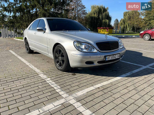 Сірий Мерседес С Клас, об'ємом двигуна 3.2 л та пробігом 400 тис. км за 4250 $, фото 1 на Automoto.ua