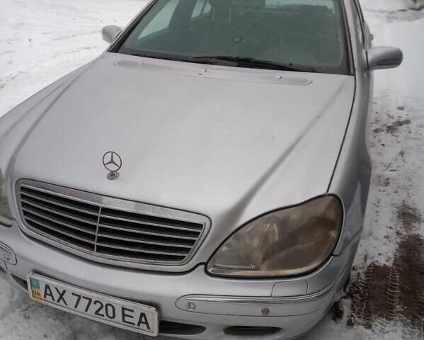 Сірий Мерседес С Клас, об'ємом двигуна 3.2 л та пробігом 350 тис. км за 15000 $, фото 1 на Automoto.ua