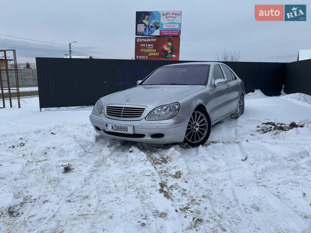 Сірий Мерседес С Клас, об'ємом двигуна 4.97 л та пробігом 260 тис. км за 5500 $, фото 1 на Automoto.ua