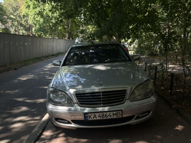 Сірий Мерседес С Клас, об'ємом двигуна 4.27 л та пробігом 385 тис. км за 8000 $, фото 1 на Automoto.ua