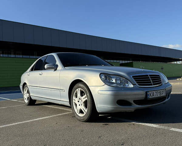 Сірий Мерседес С Клас, об'ємом двигуна 3.22 л та пробігом 258 тис. км за 9500 $, фото 1 на Automoto.ua