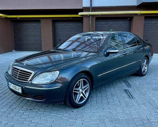 Серый Мерседес С Класс, объемом двигателя 5 л и пробегом 288 тыс. км за 7000 $, фото 1 на Automoto.ua