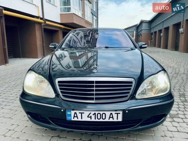 Серый Мерседес С Класс, объемом двигателя 4.97 л и пробегом 289 тыс. км за 6500 $, фото 1 на Automoto.ua