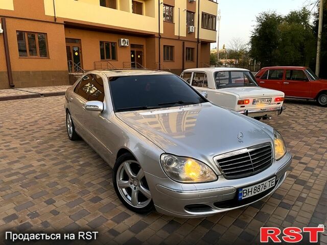 Сірий Мерседес С Клас, об'ємом двигуна 3.7 л та пробігом 278 тис. км за 6800 $, фото 1 на Automoto.ua