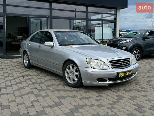 Мерседес С Класс 2004 в Мукачеве на Automoto.ua Серый Мерседес С Класс, объемом двигателя 3.2 л и пробегом 308 тыс. км за 10999 $, фото 1 на Automoto.ua