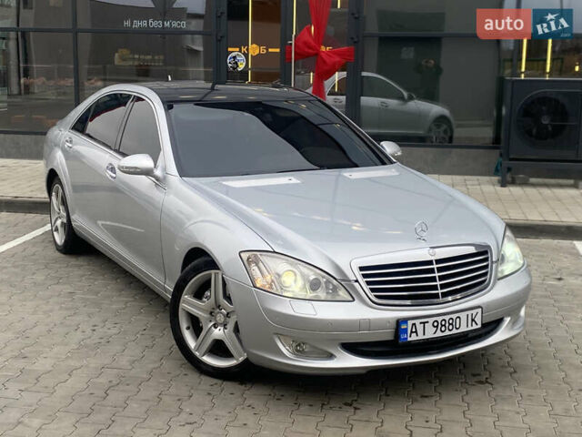 Сірий Мерседес С Клас, об'ємом двигуна 3.5 л та пробігом 374 тис. км за 8600 $, фото 1 на Automoto.ua