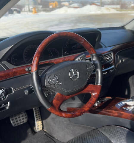 Сірий Мерседес С Клас, об'ємом двигуна 2.14 л та пробігом 198 тис. км за 16500 $, фото 1 на Automoto.ua