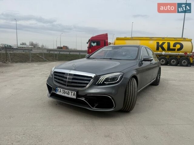 Серый Мерседес С Класс, объемом двигателя 3 л и пробегом 66 тыс. км за 45600 $, фото 1 на Automoto.ua