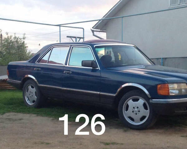 Синій Мерседес С Клас, об'ємом двигуна 3 л та пробігом 400 тис. км за 2800 $, фото 1 на Automoto.ua