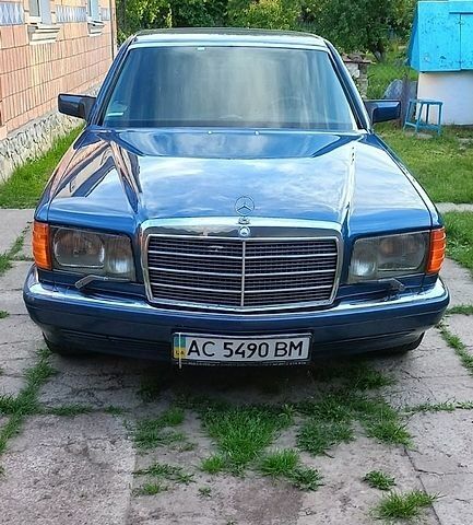 Синий Мерседес С Класс, объемом двигателя 3 л и пробегом 234 тыс. км за 10000 $, фото 1 на Automoto.ua