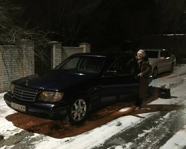 Синій Мерседес С Клас, об'ємом двигуна 0 л та пробігом 400 тис. км за 6000 $, фото 1 на Automoto.ua