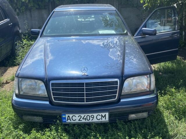 Синій Мерседес С Клас, об'ємом двигуна 4.2 л та пробігом 300 тис. км за 6200 $, фото 1 на Automoto.ua