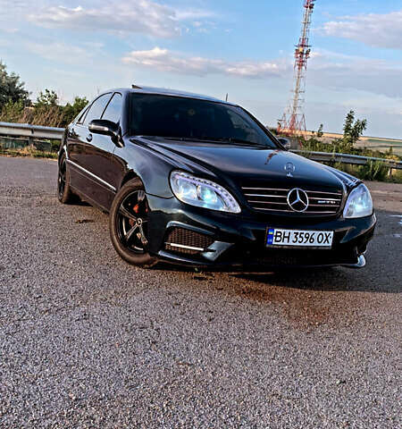 Синий Мерседес С Класс, объемом двигателя 4.3 л и пробегом 280 тыс. км за 6600 $, фото 1 на Automoto.ua