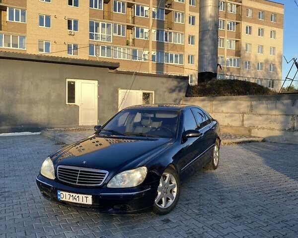 Синій Мерседес С Клас, об'ємом двигуна 4 л та пробігом 417 тис. км за 4500 $, фото 1 на Automoto.ua