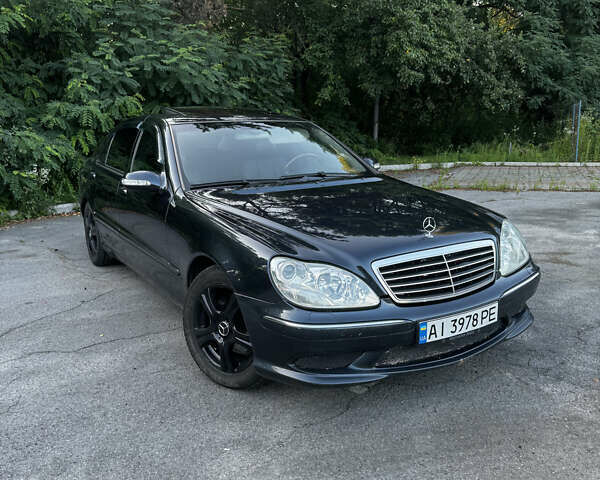 Синий Мерседес С Класс, объемом двигателя 4 л и пробегом 374 тыс. км за 7800 $, фото 1 на Automoto.ua