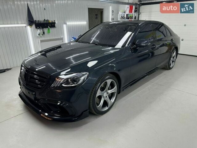 Синий Мерседес С Класс, объемом двигателя 4.66 л и пробегом 200 тыс. км за 38999 $, фото 1 на Automoto.ua
