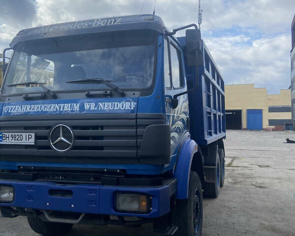 Синій Мерседес SK-Series, об'ємом двигуна 0 л та пробігом 3 тис. км за 25584 $, фото 1 на Automoto.ua