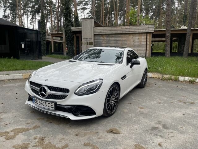 Белый Мерседес СЛЦ-Класс, объемом двигателя 2 л и пробегом 72 тыс. км за 22600 $, фото 1 на Automoto.ua