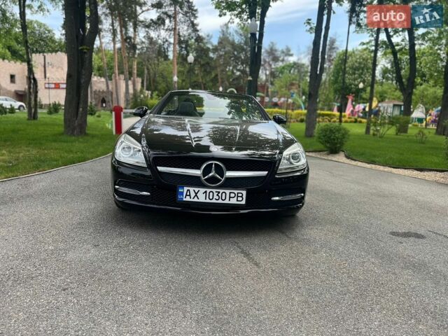 Черный Мерседес СЛК-Класс, объемом двигателя 1.8 л и пробегом 170 тыс. км за 13000 $, фото 1 на Automoto.ua
