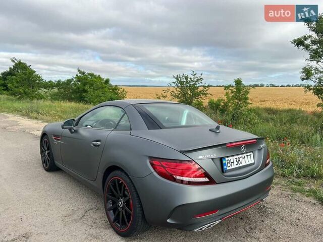 Серый Мерседес SLS AMG, объемом двигателя 3 л и пробегом 10 тыс. км за 35000 $, фото 1 на Automoto.ua
