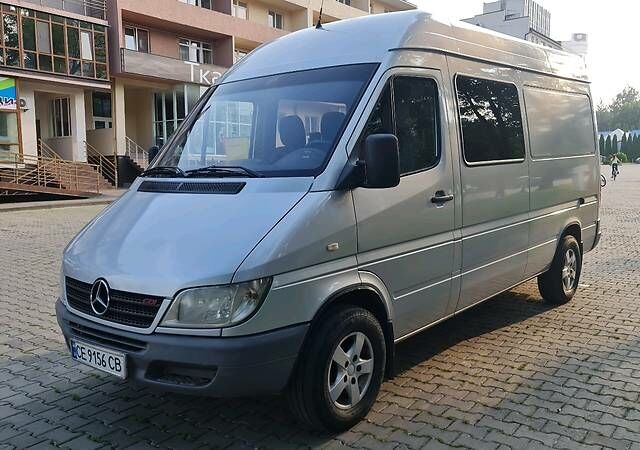 Серый Мерседес Sprinter 213 груз.-пасс., объемом двигателя 2.1 л и пробегом 259 тыс. км за 11800 $, фото 1 на Automoto.ua