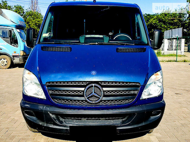 Синій Мерседес Спрінтер 309 вант., об'ємом двигуна 2.2 л та пробігом 228 тис. км за 12690 $, фото 1 на Automoto.ua